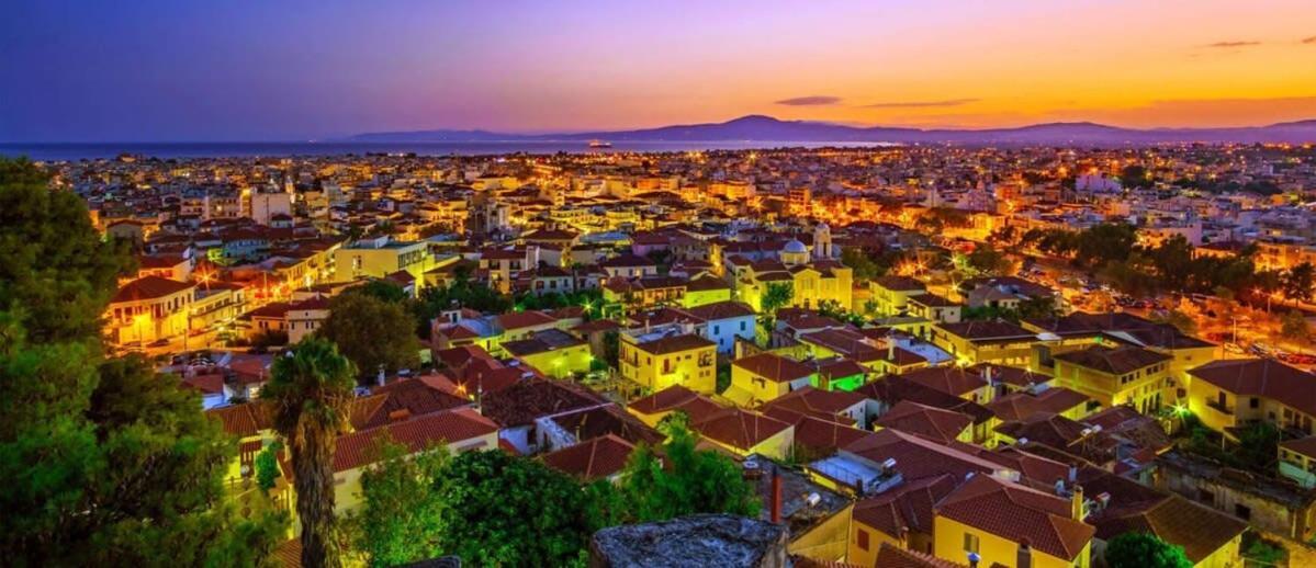 Summer Rose Garden Getaway - A Step To The Beach Kalamata Exterior foto